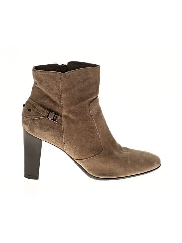 Tod's Ankle Boots (view 1)