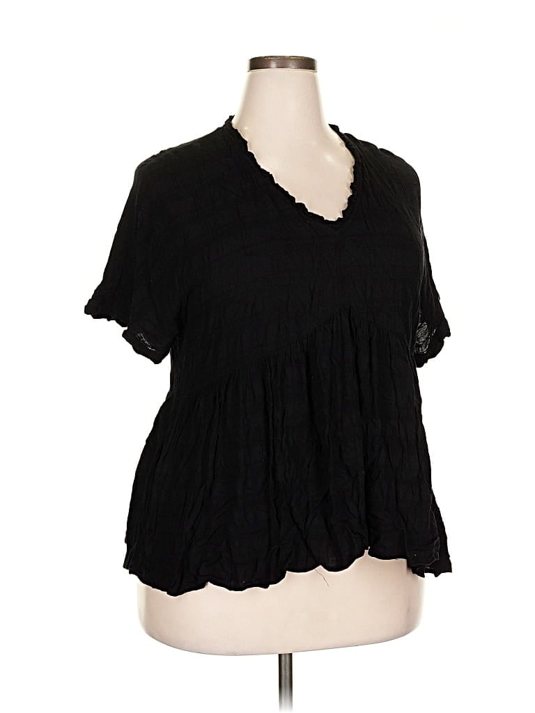 Pre-owned Time And Tru Short Sleeve Blouse In Black