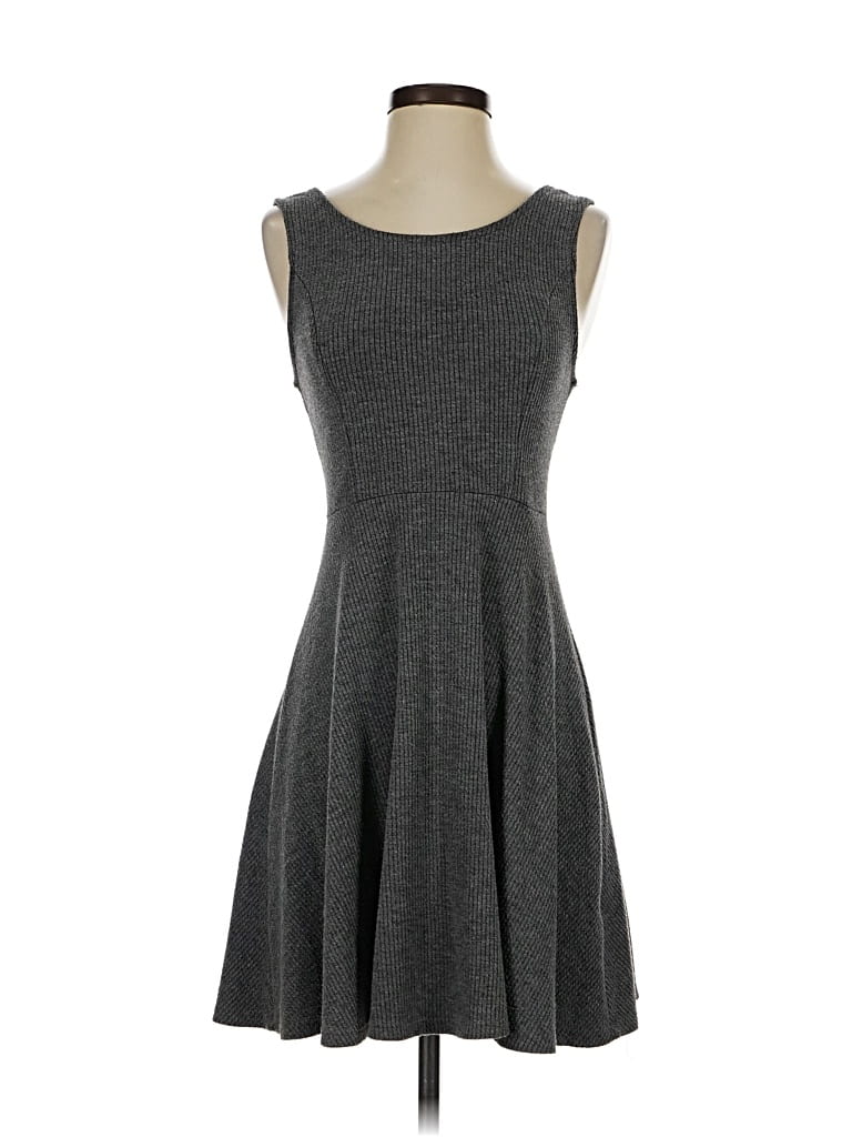 Pre-owned Altar'd State Casual Dress In Gray