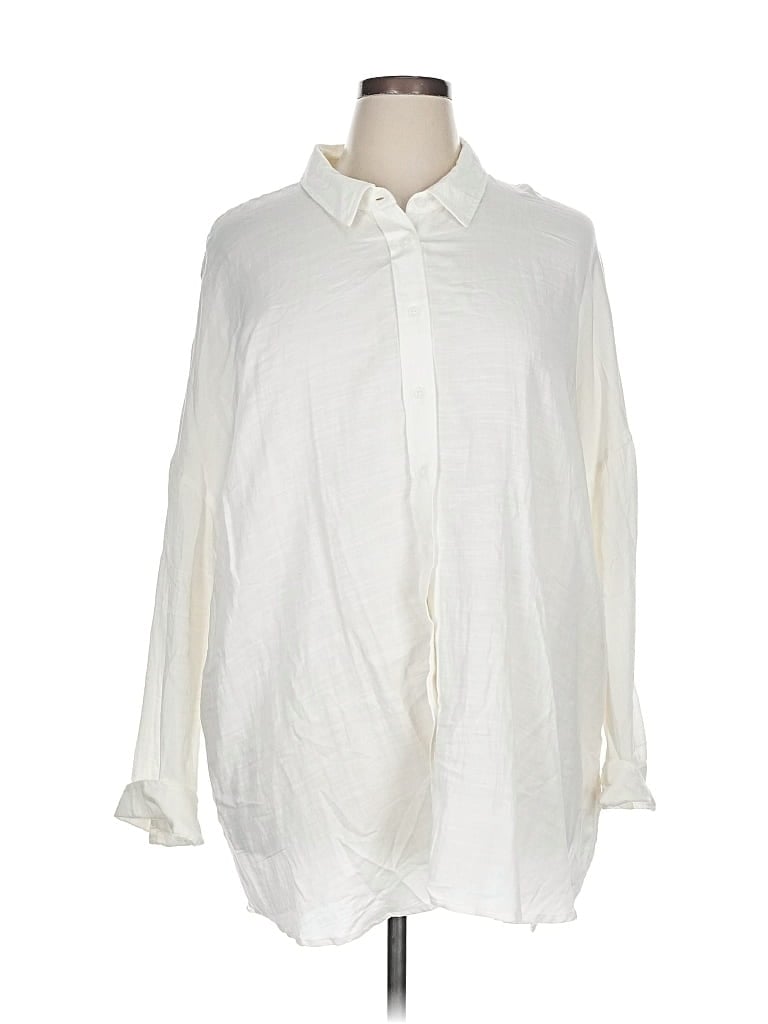 Click to view more detailed imagery on our partner's website Pre-owned Wild Fable Long Sleeve Blouse In White