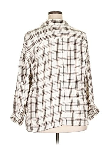 Max Studio 3/4 Sleeve Button-Down Shirt (view 2)