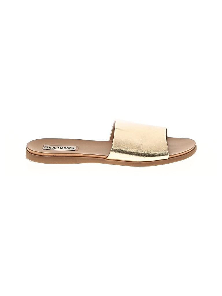 STEVE MADDEN Pre-owned Sandals In Gold