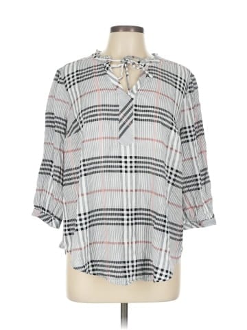 Torrid 3/4 Sleeve Button-Down Shirt (view 1)