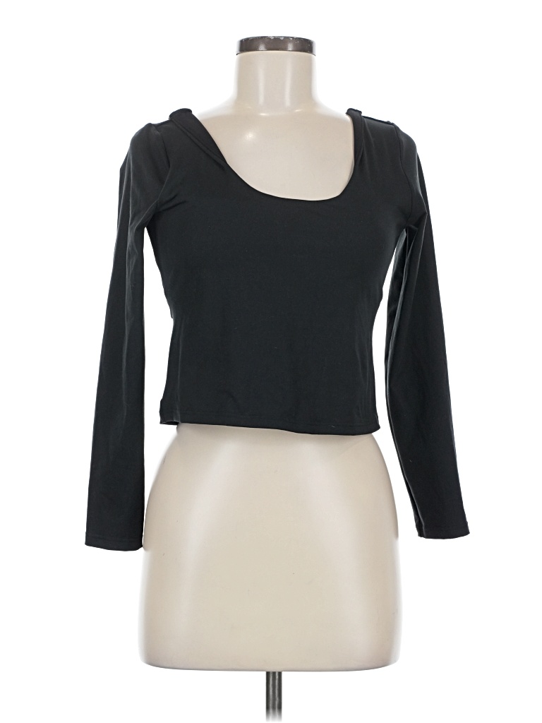 Pre-owned Fabletics Long Sleeve T-shirt In Black