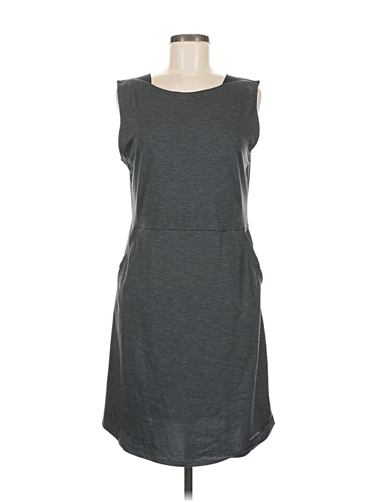Pre-owned Columbia Casual Dress In Gray