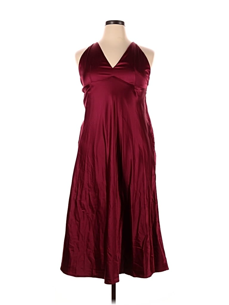 Pre-owned Aakaa Cocktail Dress In Burgundy