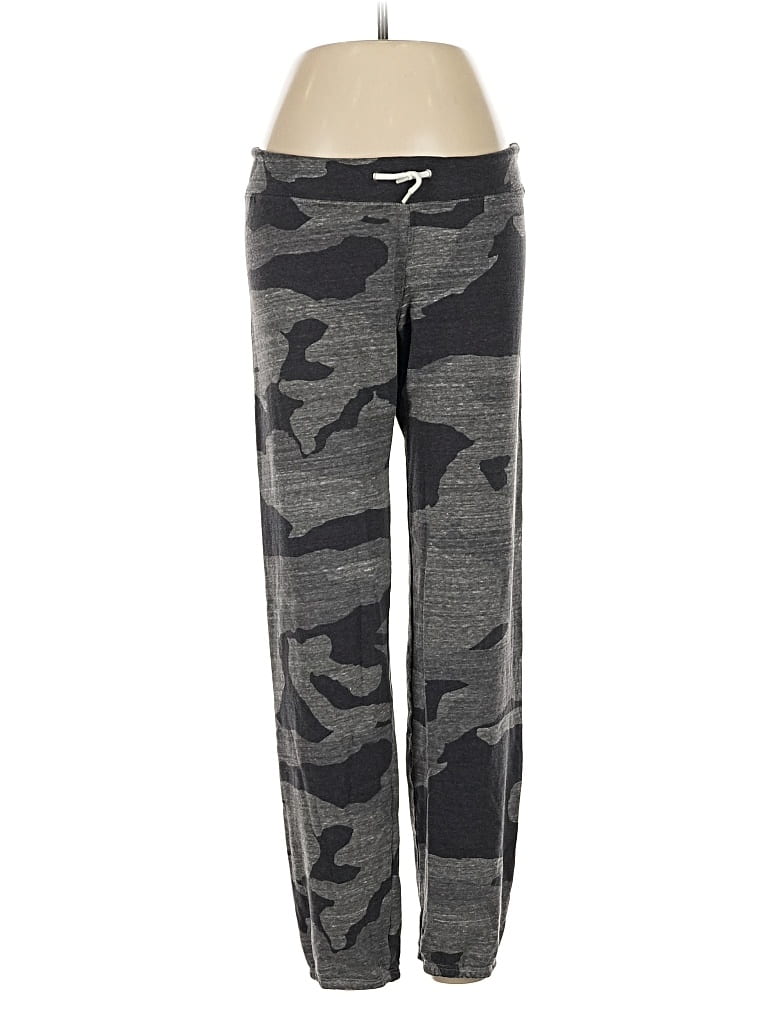 Pre-owned Monrow Casual Pants In Gray