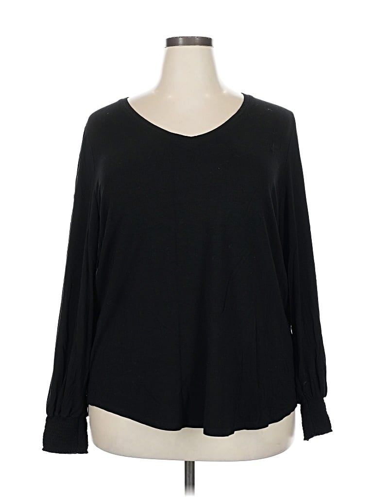 Pre-owned Chico's Long Sleeve T-shirt In Black