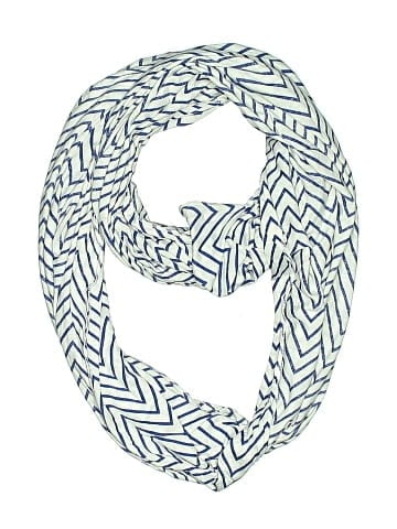 Gap Outlet Scarf (view 1)