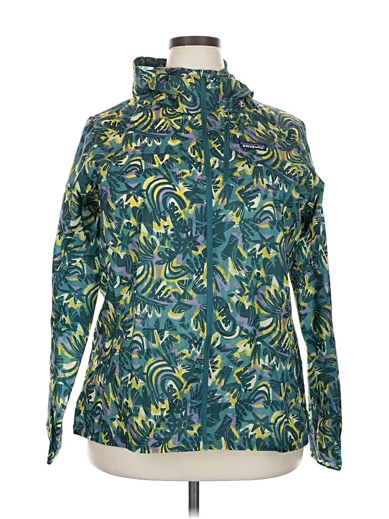 Patagonia Windbreaker Jacket In Green