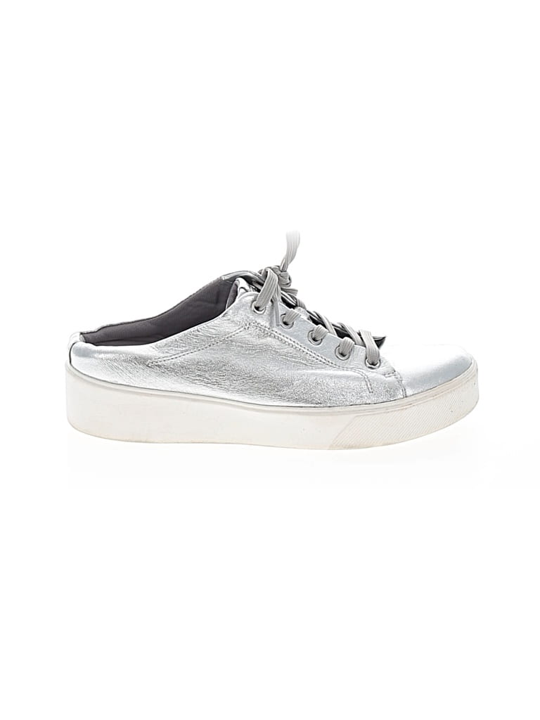 Pre-owned Naturalizer Mule/clog In Gray