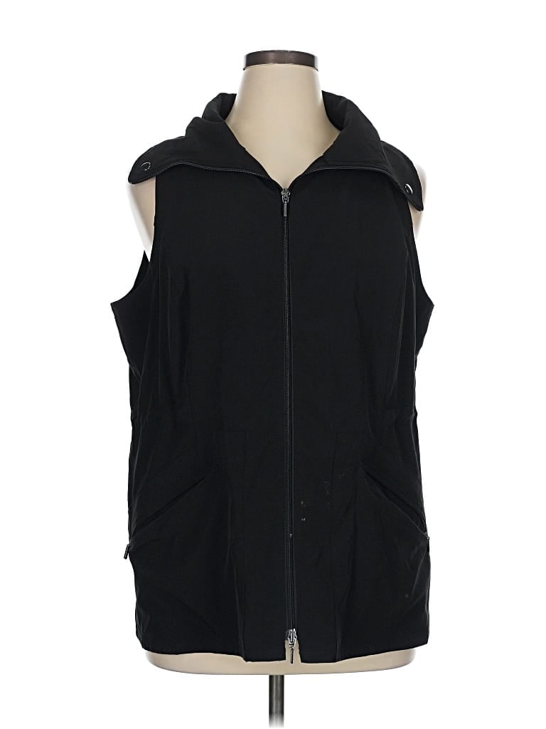 Pre-owned Chico's Vest In Black
