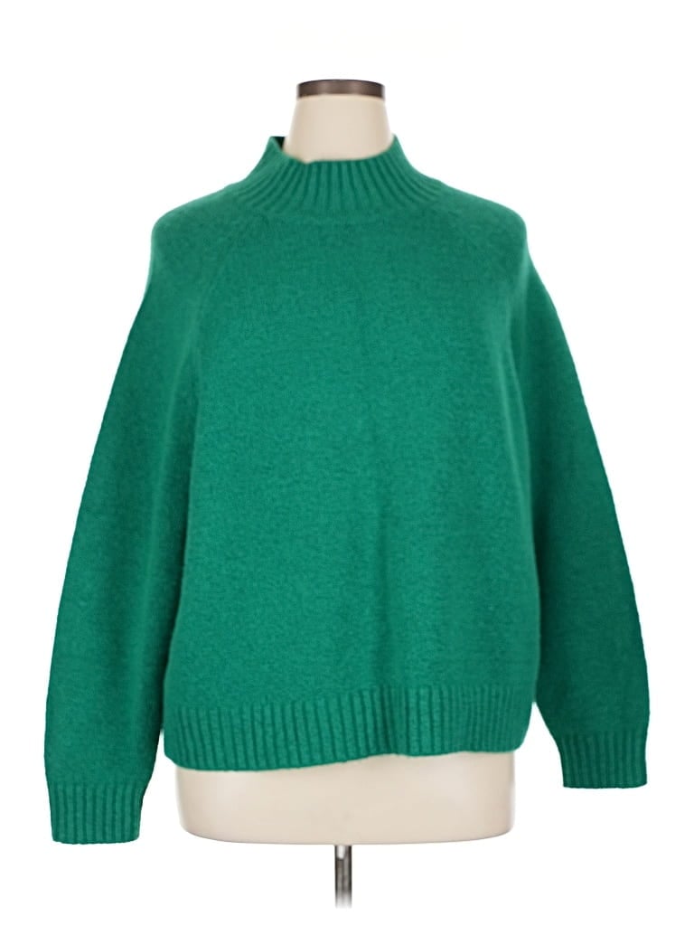 Pre-owned Old Navy Turtleneck Sweater In Green