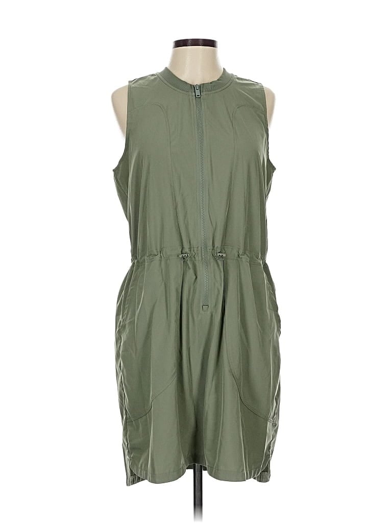 Pre-owned Zella Casual Dress In Green