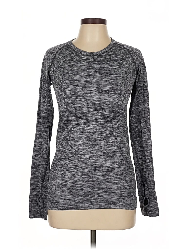 Pre-owned Lululemon Athletica Long Sleeve T-shirt In Gray