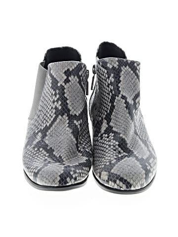 Munro American Ankle Boots (view 2)