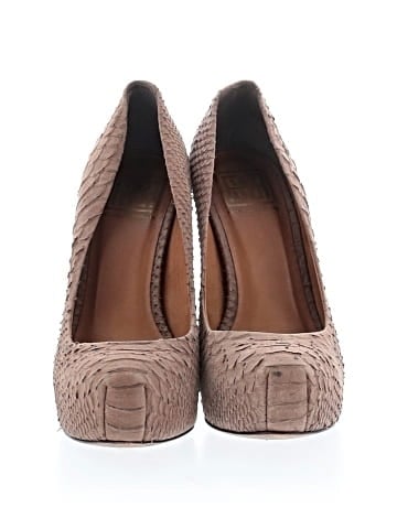 Pour La Victoire Heels (view 2)