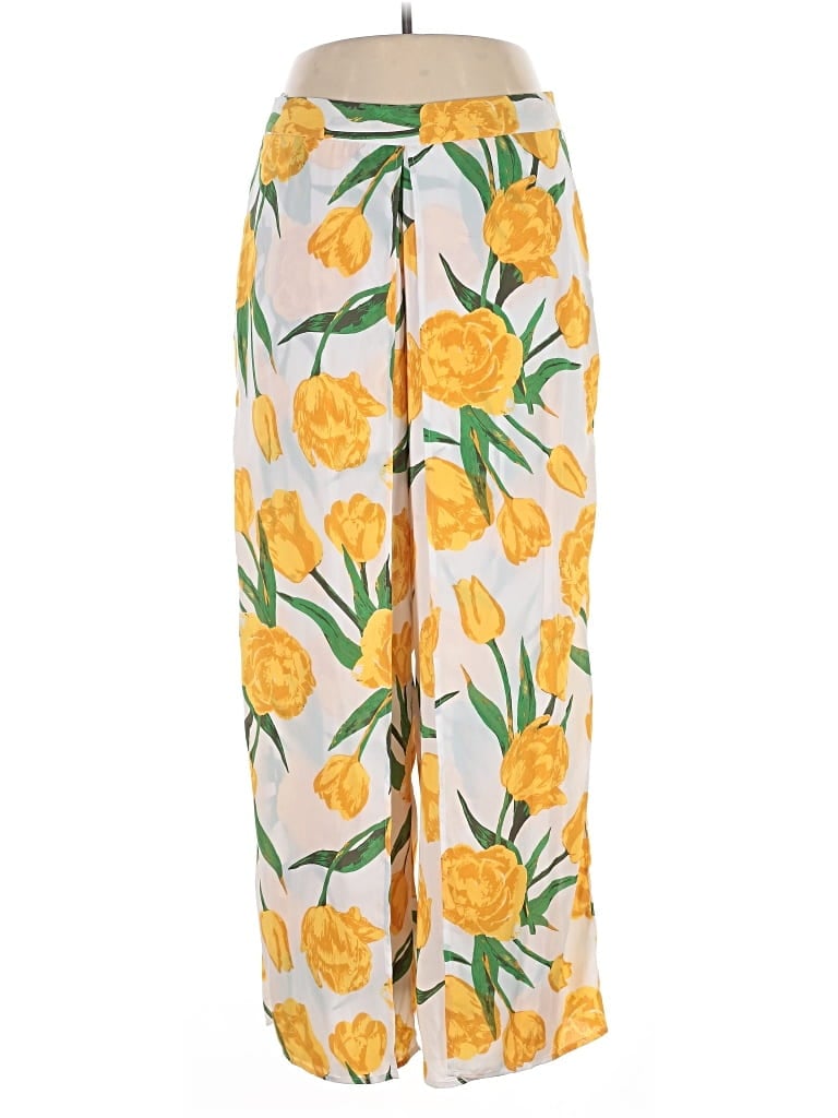 Pre-owned Ashley Stewart Casual Pants In Yellow