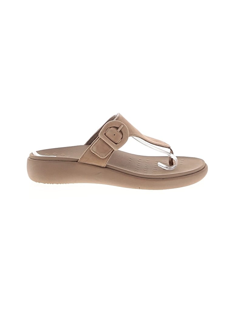 Pre-owned Vionic Flip Flops In Brown