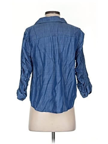 White House Black Market 3/4 Sleeve Button-Down Shirt (view 2)