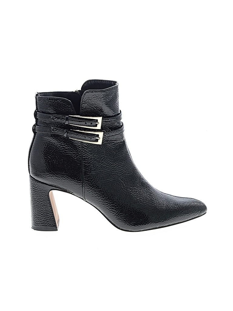 Pre-owned Vince Camuto Ankle Boots In Black