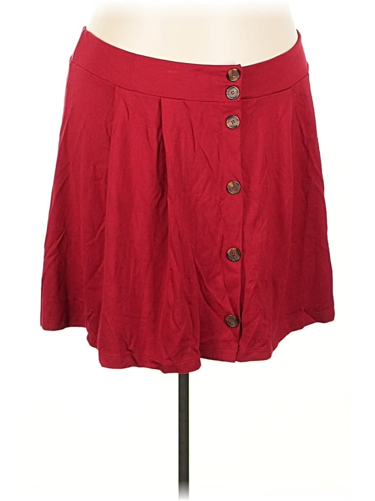 Pre-owned Modcloth Casual Skirt In Red
