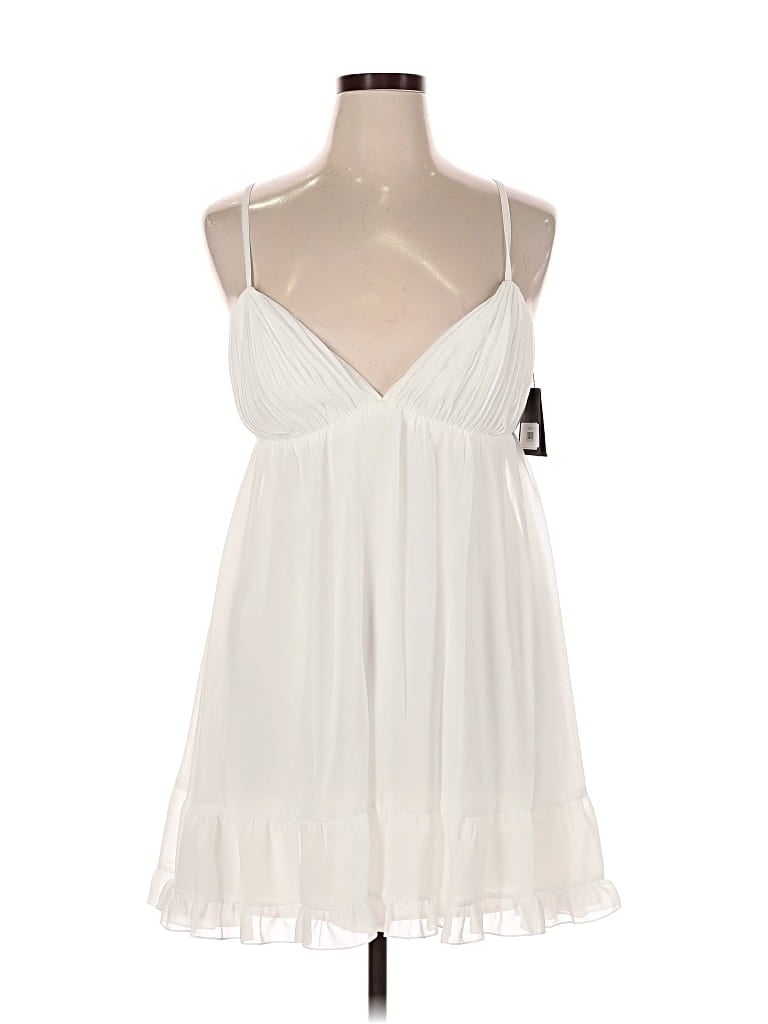 Mac Duggal Cocktail Dress In White