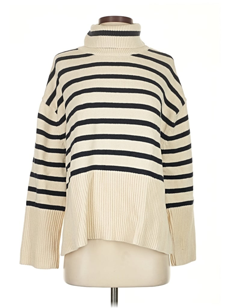 Pre-owned Gap Pullover Sweater In White