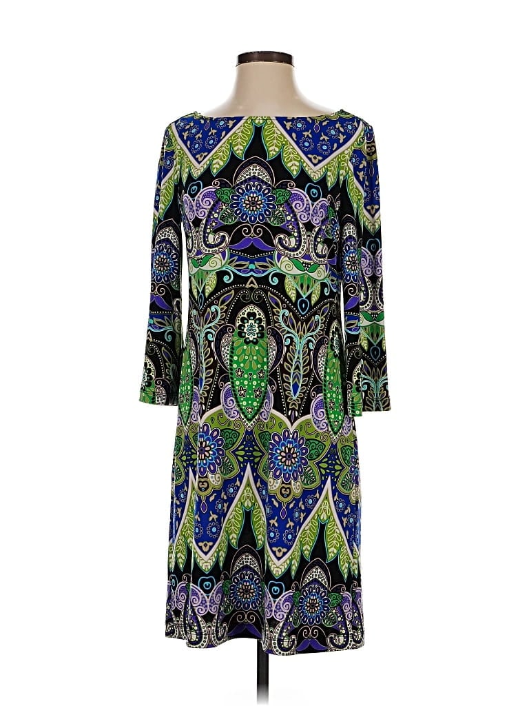 Pre-owned Muse Casual Dress In Green