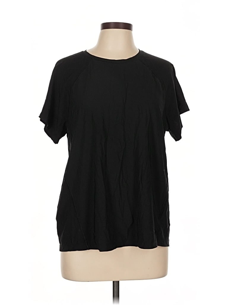 Pre-owned Athleta Short Sleeve T-shirt In Black