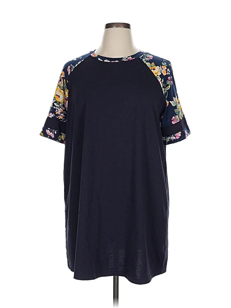 Pre-owned Emery Rose Short Sleeve T-shirt In Blue