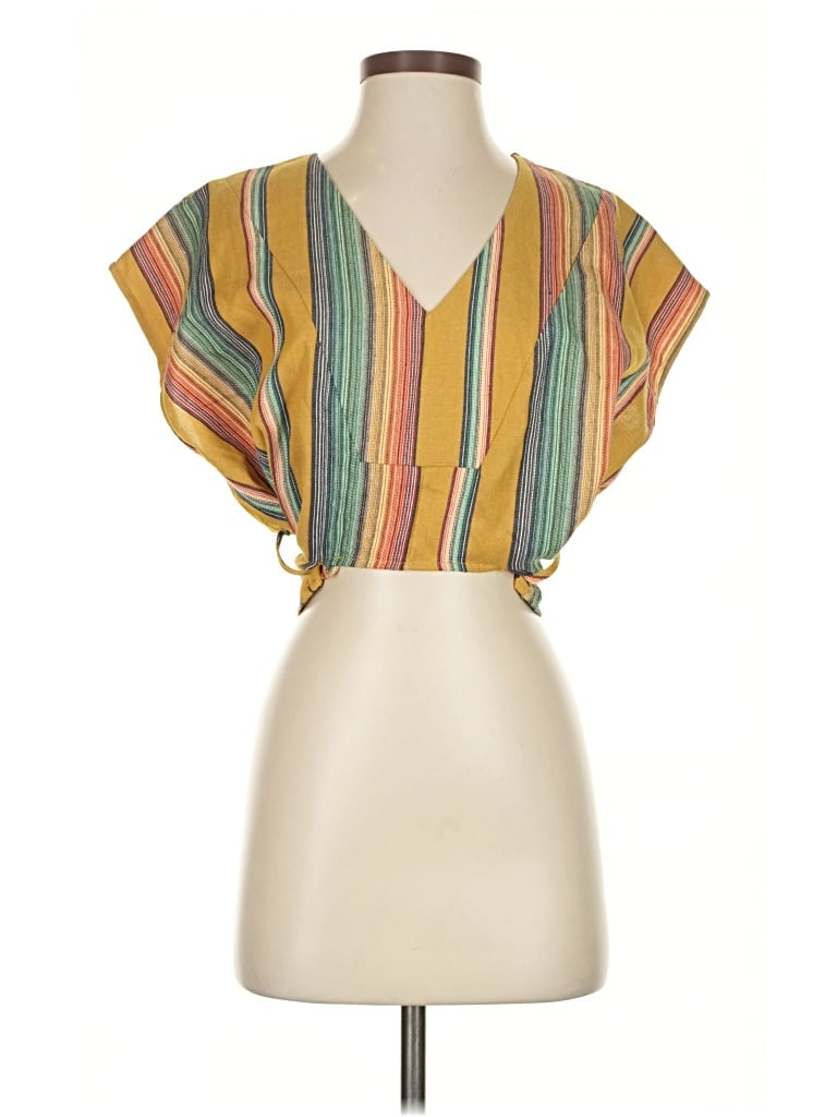 Moon River Short Sleeve Blouse In Yellow