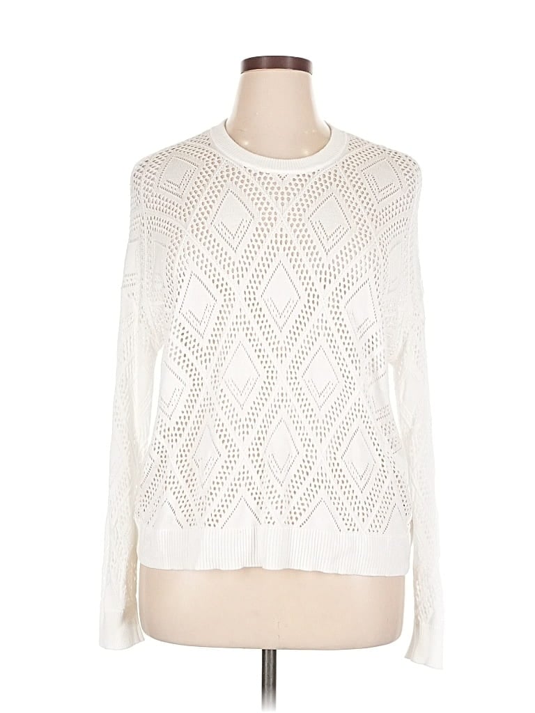 TORRID Pre-owned Pullover Sweater In White