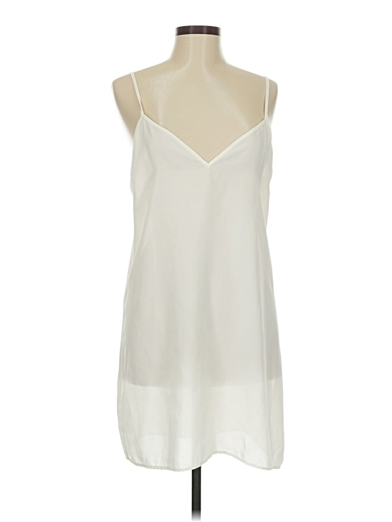 Pre-owned Amour Vert Casual Dress In White