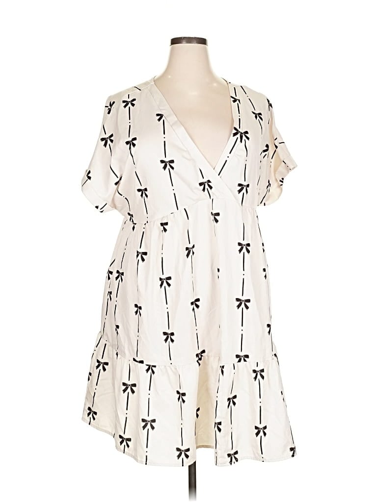 Pre-owned Shein Curve Casual Dress In White