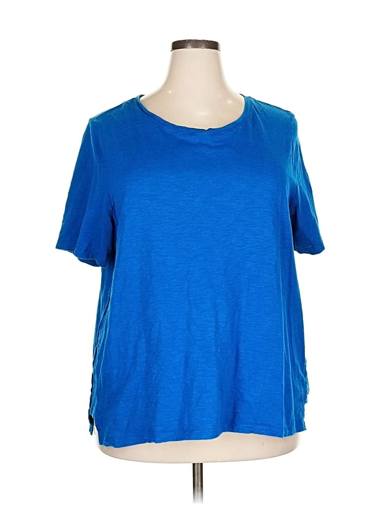 Pre-owned Chico's Active T-shirt In Blue