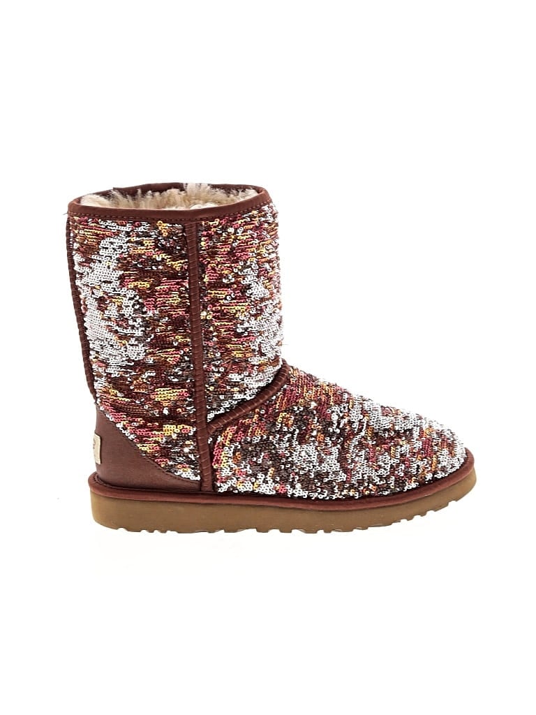 Pre-owned Ugg Boots In Brown