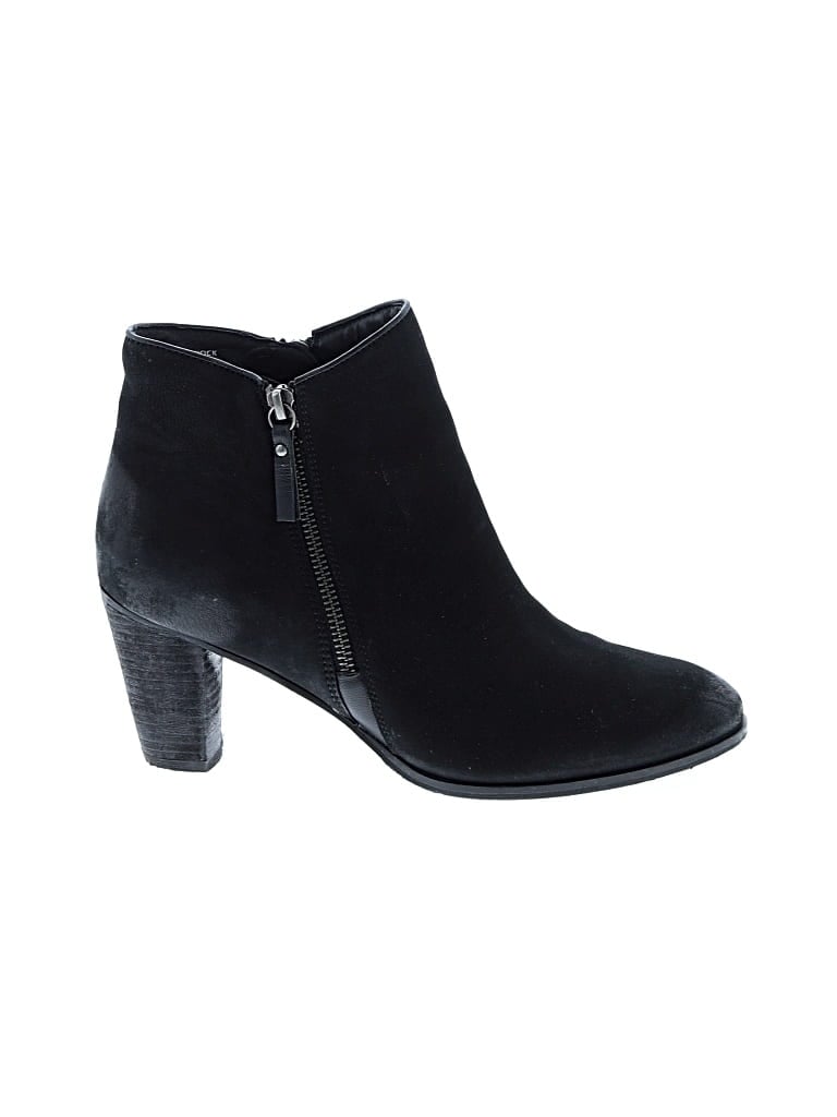 Pre-owned Mia Ankle Boots In Black
