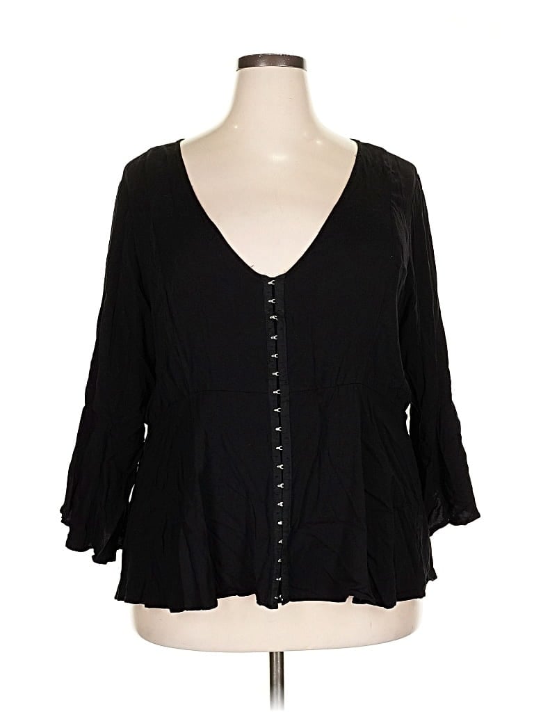 Pre-owned Torrid 3/4 Sleeve Blouse In Black