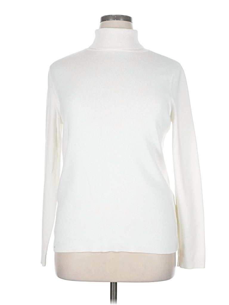 Pre-owned Chico's Turtleneck Sweater In White