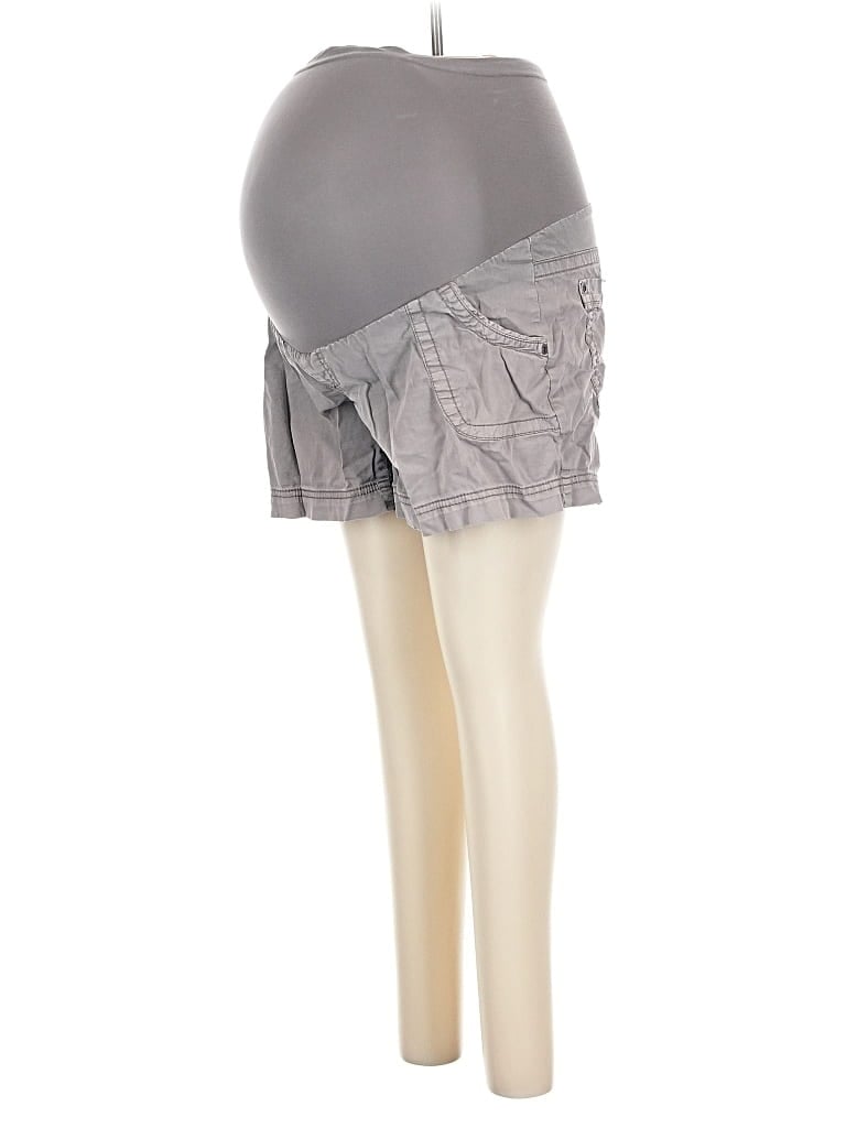 Pre-owned Motherhood Shorts In Gray