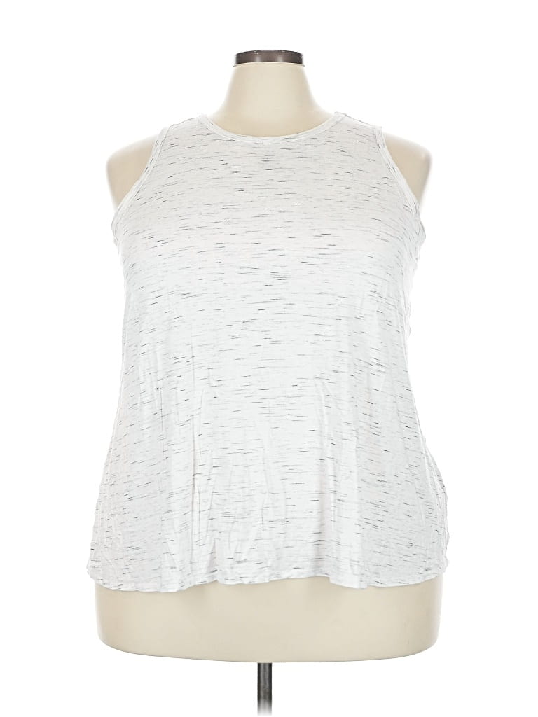 Pre-owned Old Navy Sleeveless T-shirt In Silver
