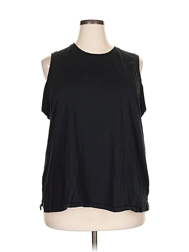 Pre-owned Fabletics Sleeveless T-shirt In Black