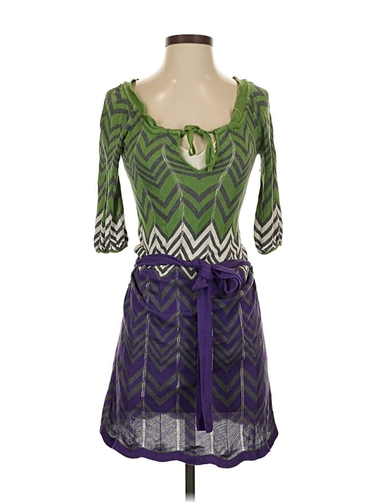 Pre-owned Bcbgmaxazria Cocktail Dress In Green