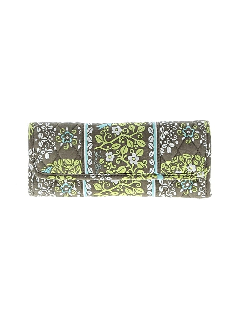 Pre-owned Vera Bradley Clutch In Green