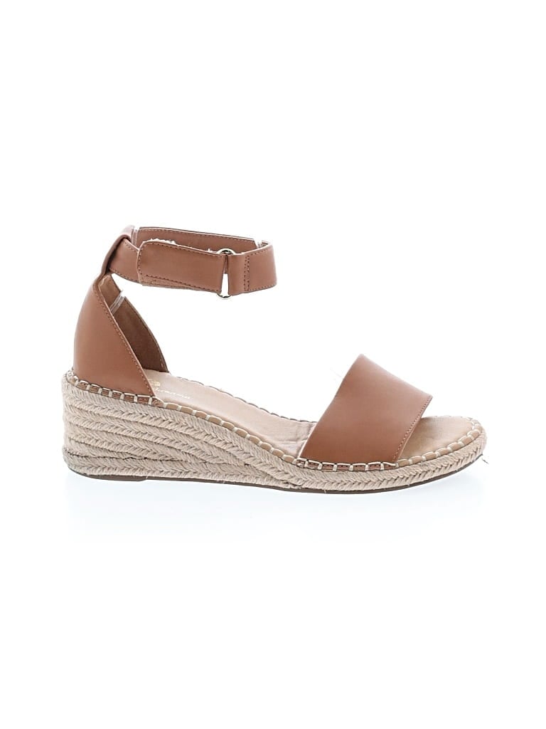 Pre-owned Tommy Bahama Wedges In Brown