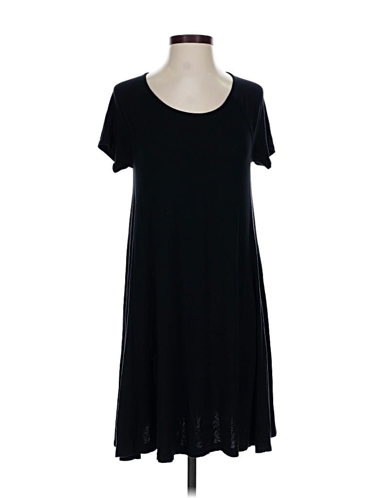 Pre-owned Old Navy Casual Dress In Black