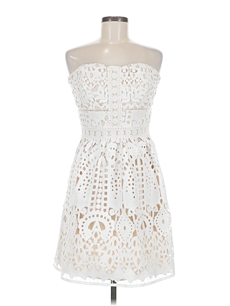 Pre-owned Adelyn Rae Cocktail Dress In White