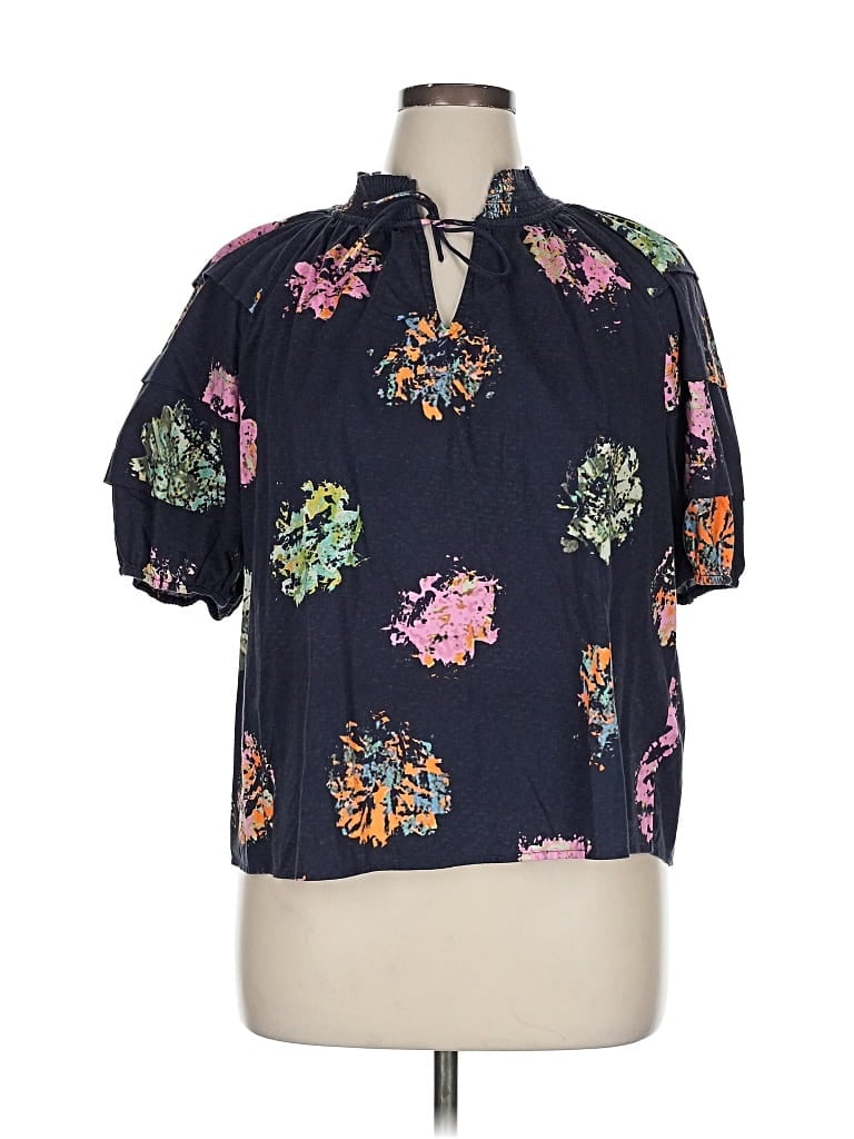 Pre-owned Nic + Zoe Short Sleeve Blouse In Black