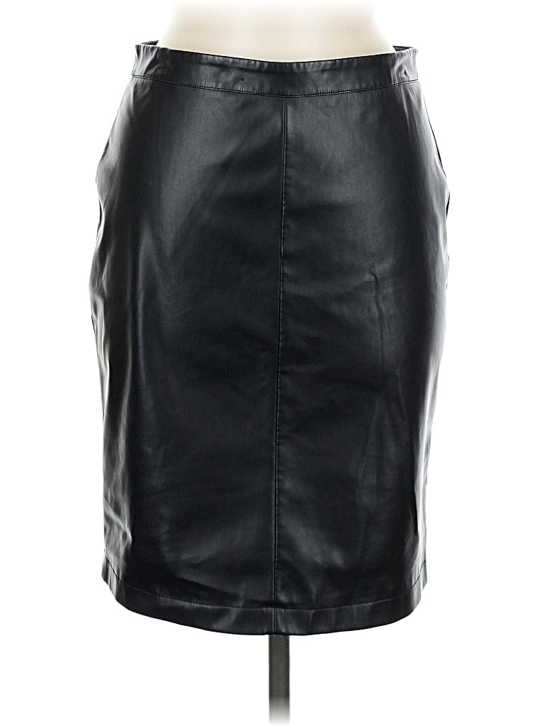 Cupcakes And Cashmere Faux Leather Skirt In Black
